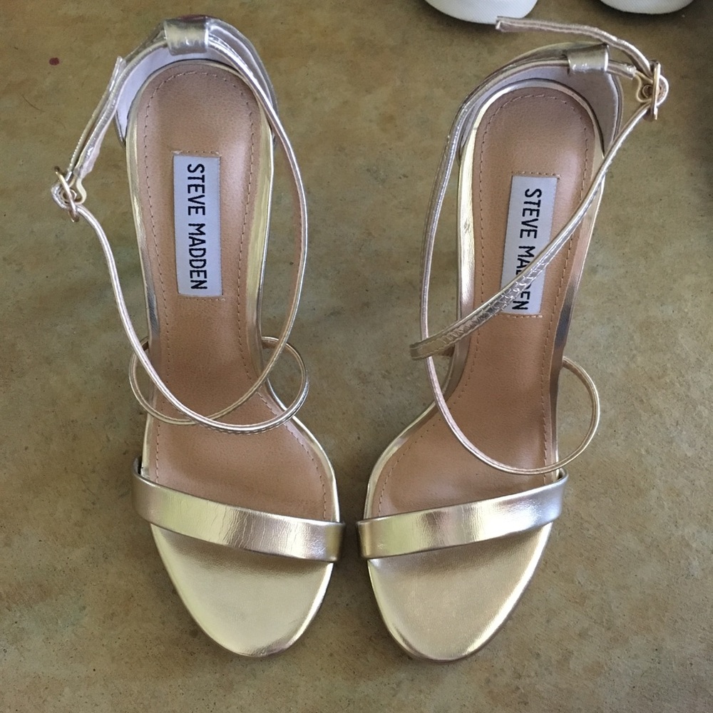 Steve Madden Heels - Picture 1 of 3